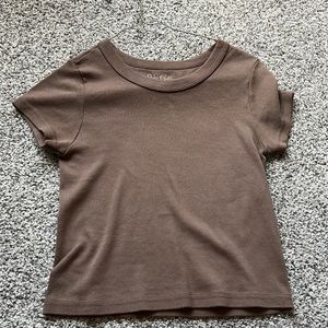Brandy Melville brown baby tee
